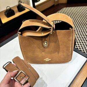 Coach Hadley  Crossbody Bag